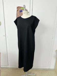 LITTLE BLACK DRESS RETO VERANO 2024